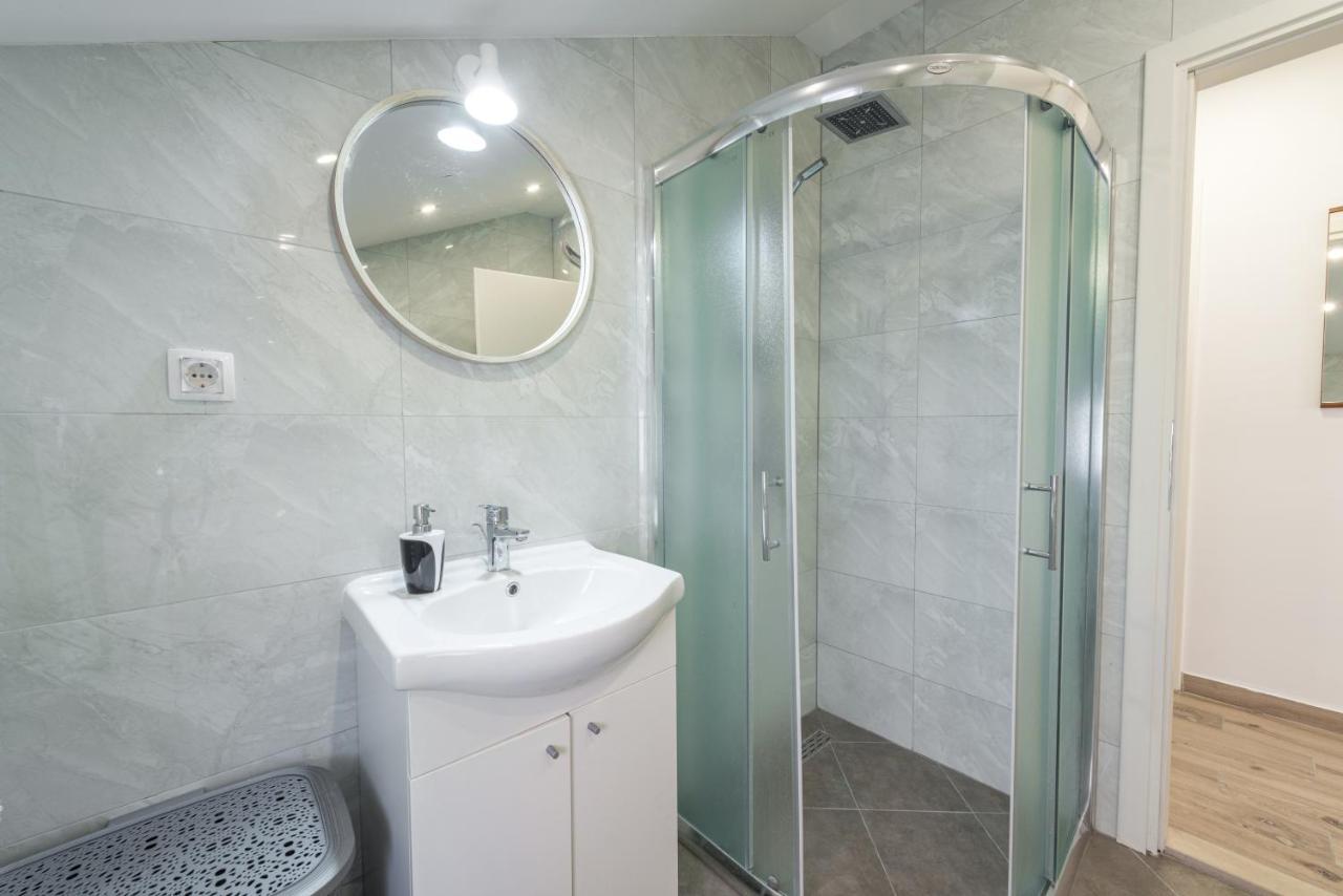 Apartments Vukelic Mlini Eksteriør bilde