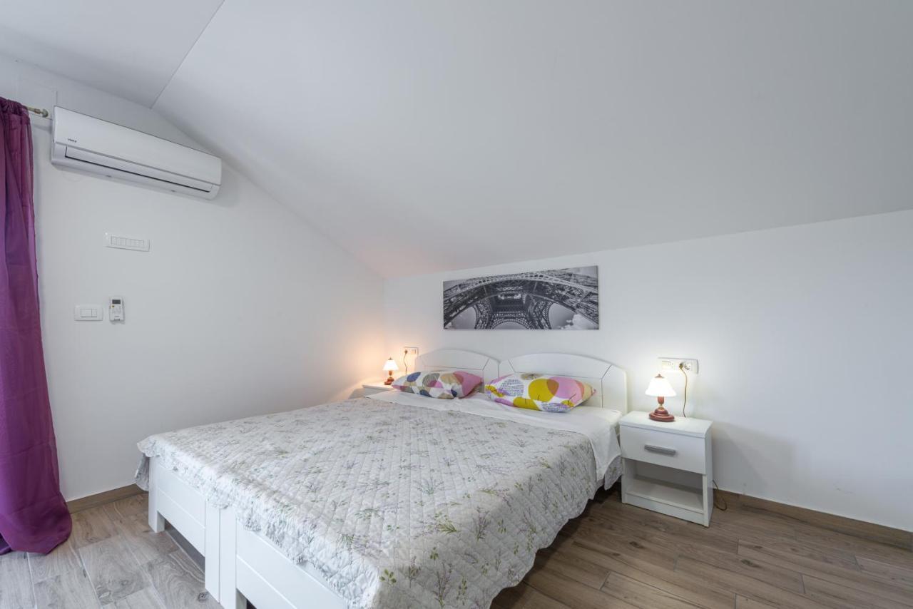Apartments Vukelic Mlini Eksteriør bilde